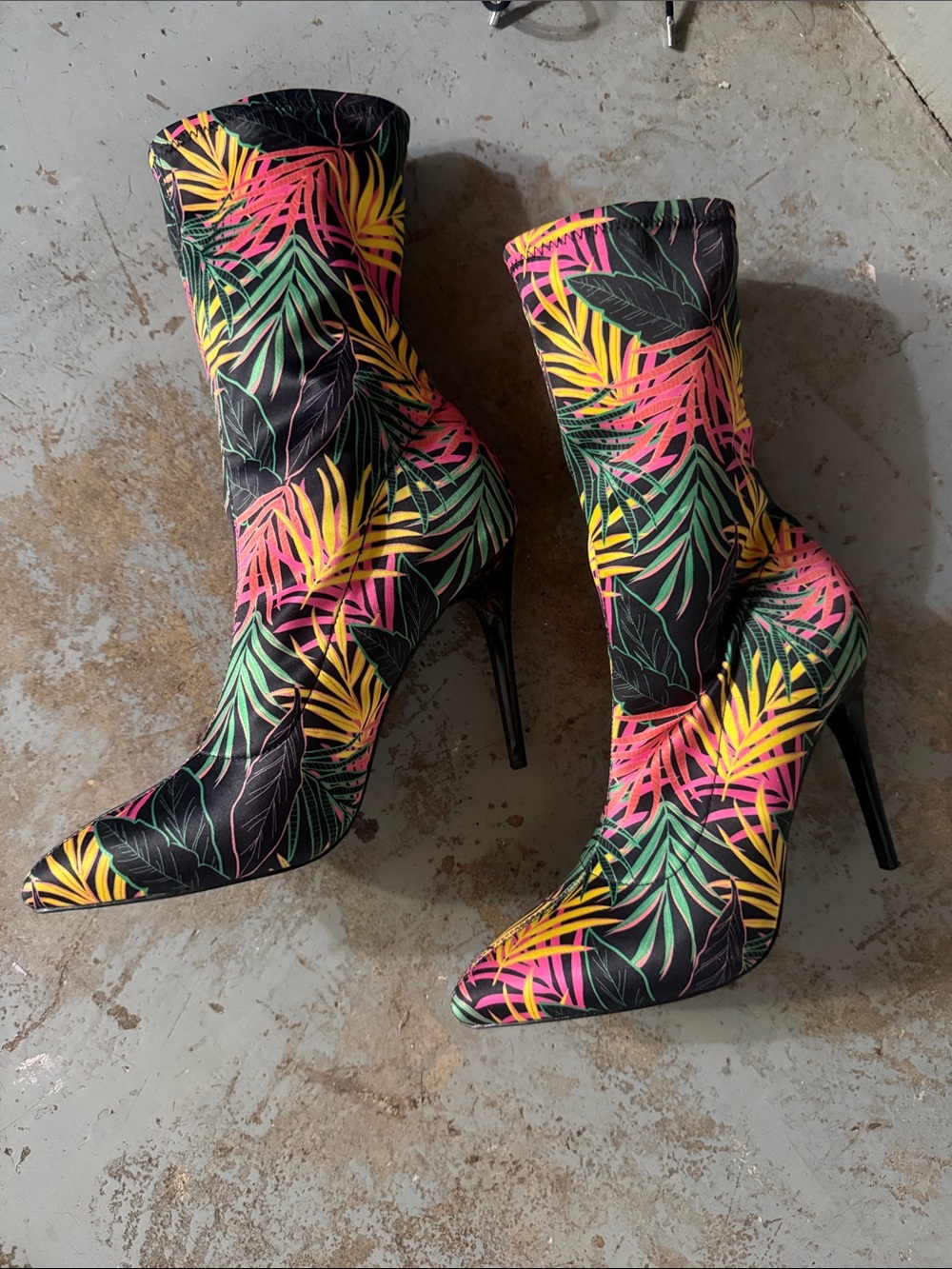 Tropical Print Pointed-Toe Stiletto Boots - Multicolor, 10, fits 9.5/10 - Picture 8 of 11